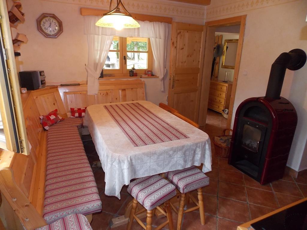 Holiday House Kaja Mojstrana Ruang foto
