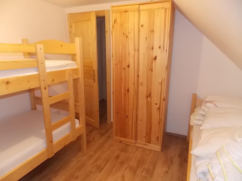 Holiday House Kaja Mojstrana Ruang foto