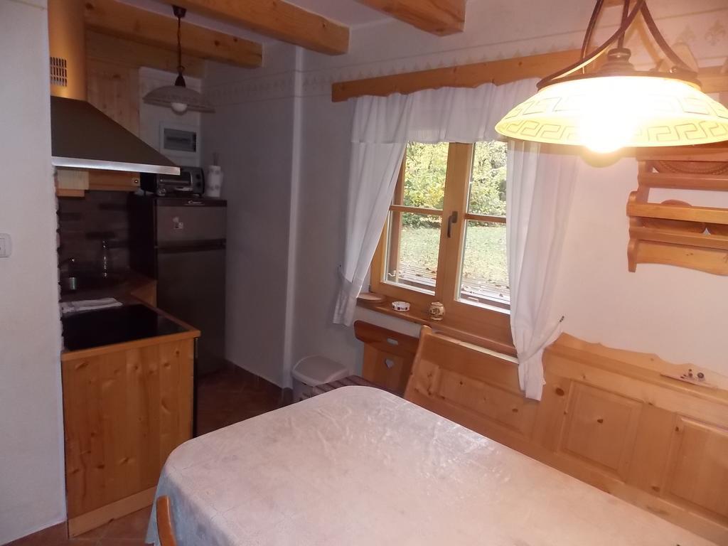 Holiday House Kaja Mojstrana Ruang foto