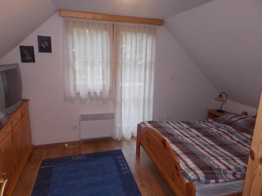 Holiday House Kaja Mojstrana Ruang foto