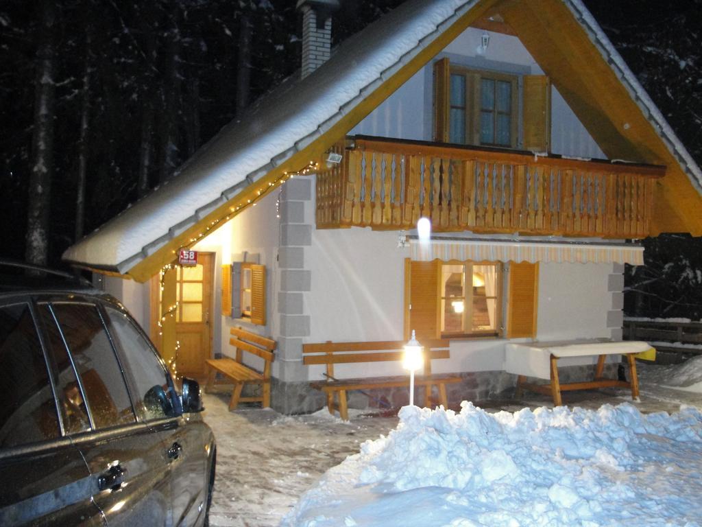 Holiday House Kaja Mojstrana Ruang foto
